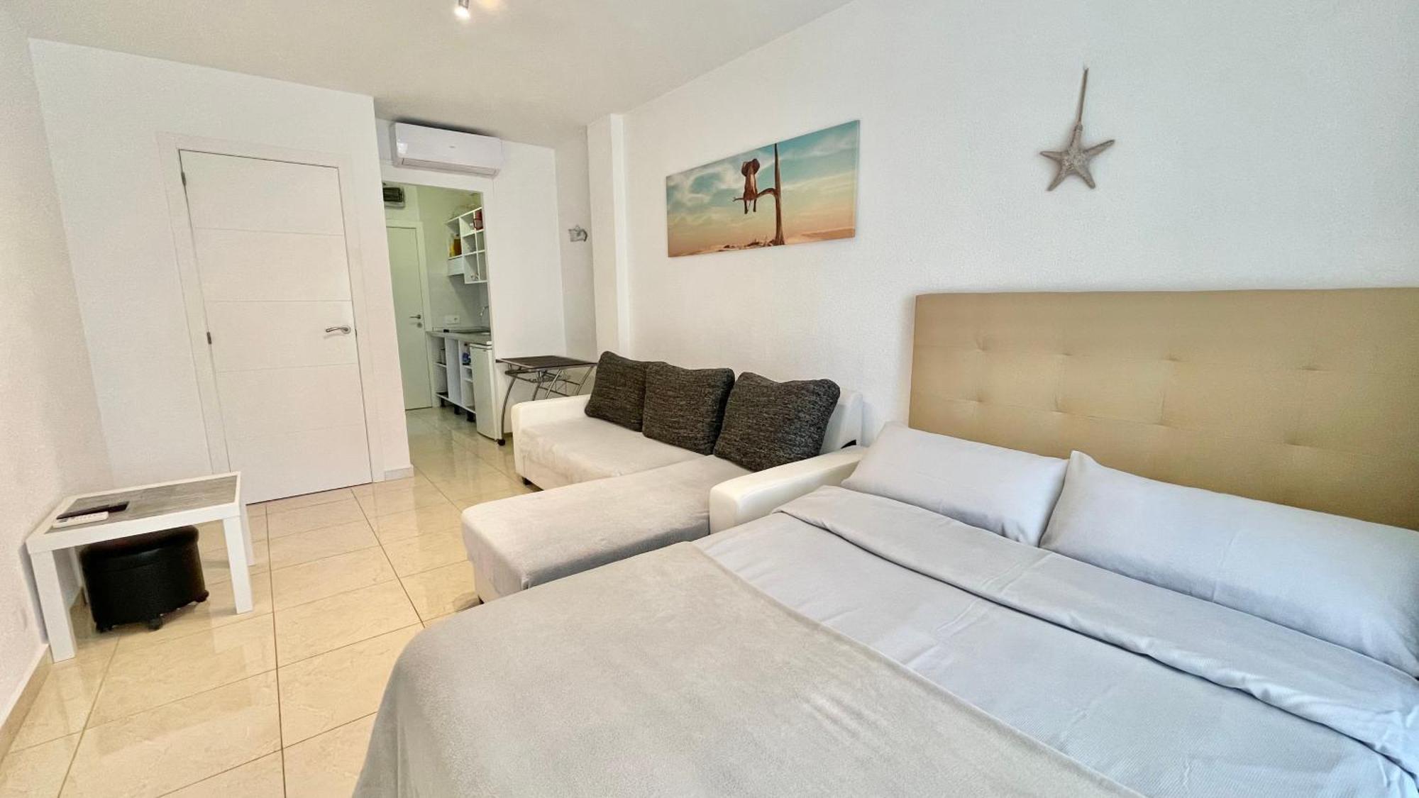 Beach Studio Apartment Hannibal La Cala Finestrat Бенидорм Екстериор снимка